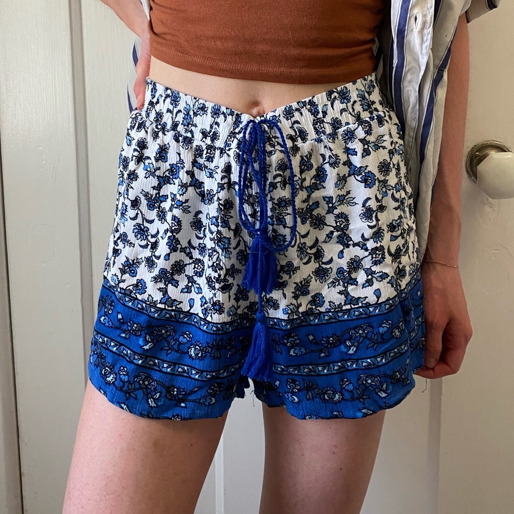 blue and white foral shorts